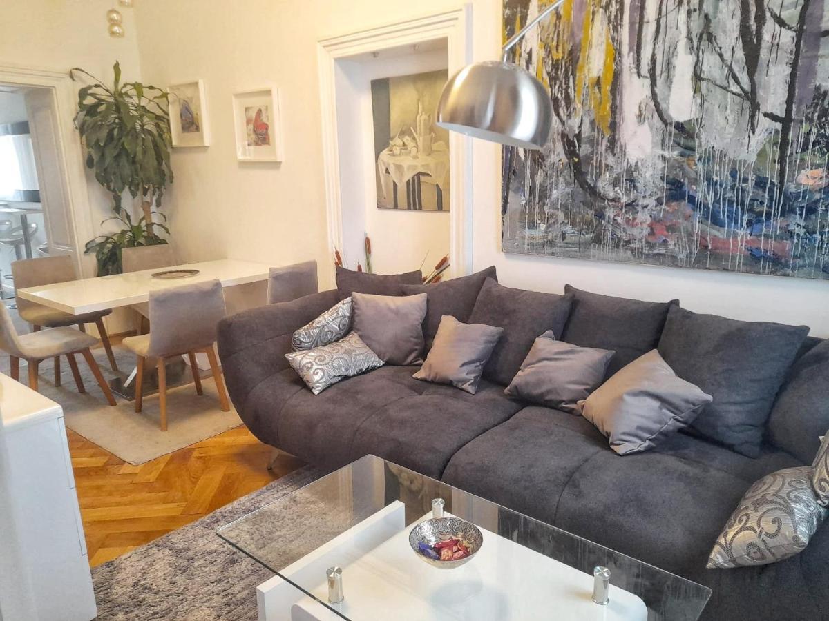 Apartment Zrinjevac 자그레브 외부 사진