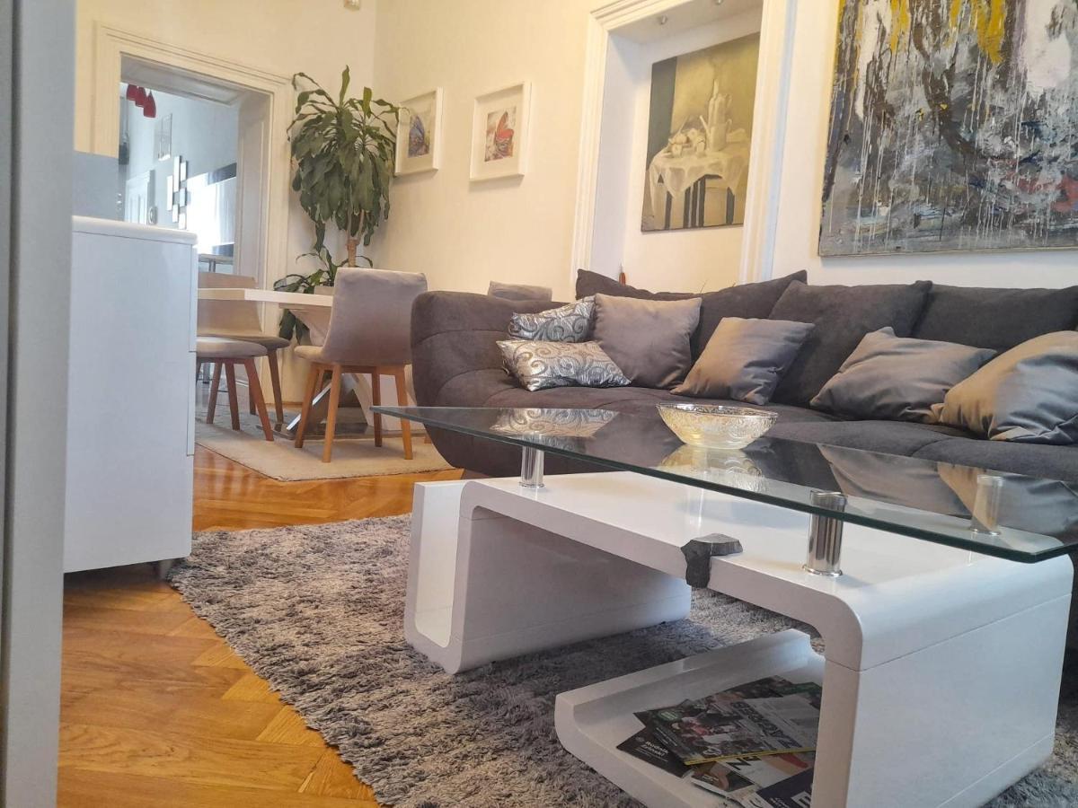 Apartment Zrinjevac 자그레브 외부 사진