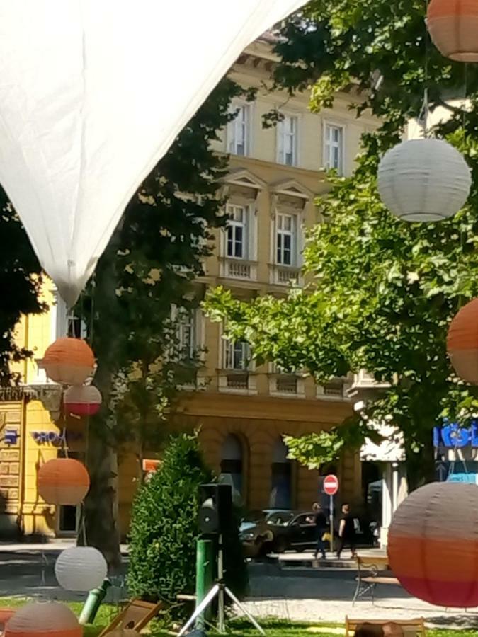 Apartment Zrinjevac 자그레브 외부 사진