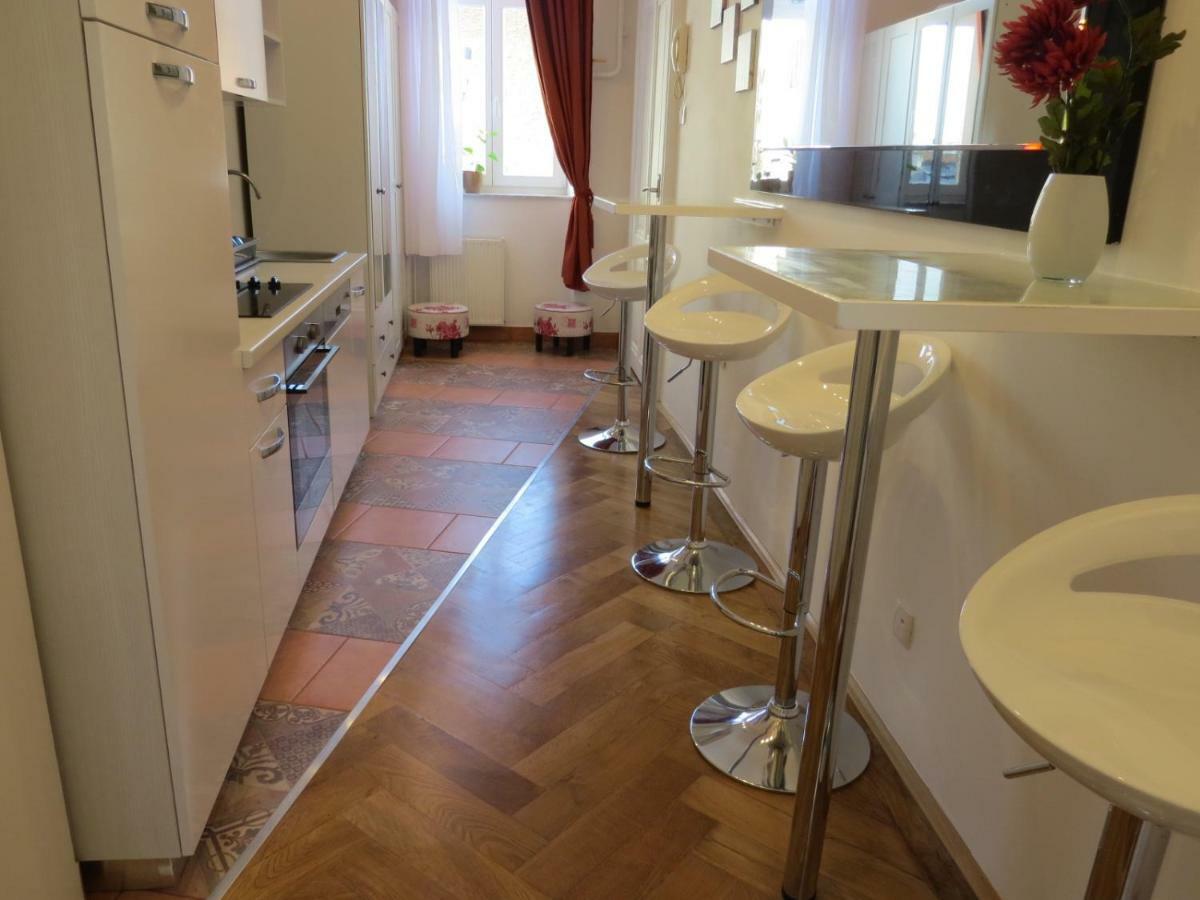 Apartment Zrinjevac 자그레브 외부 사진